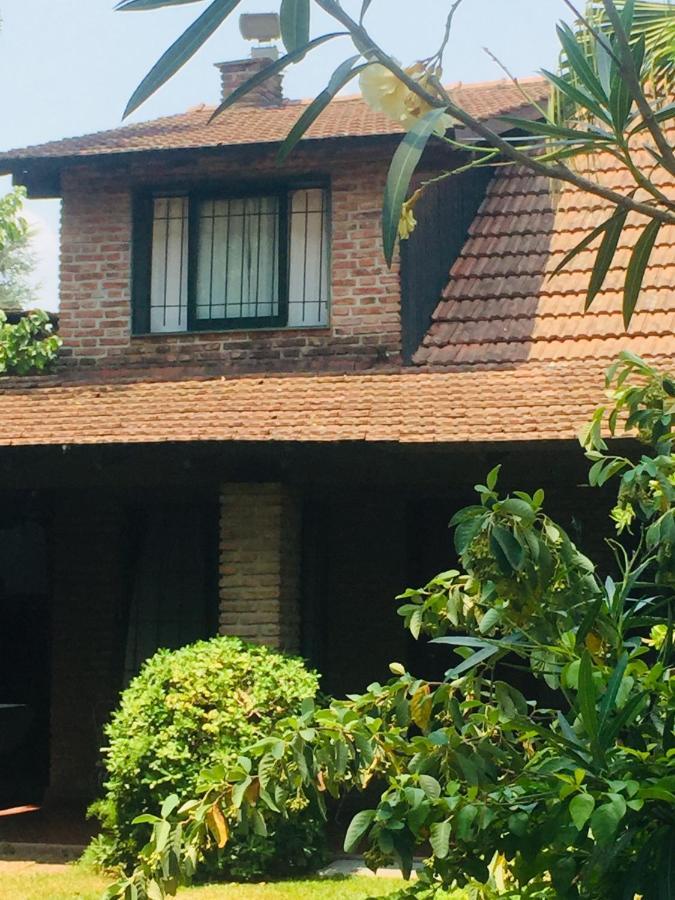 Casa De Huespedes El Trebol De Ezeiza ξενώνας La Union Εξωτερικό φωτογραφία