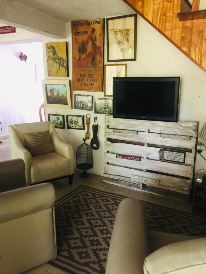 Casa De Huespedes El Trebol De Ezeiza ξενώνας La Union Εξωτερικό φωτογραφία