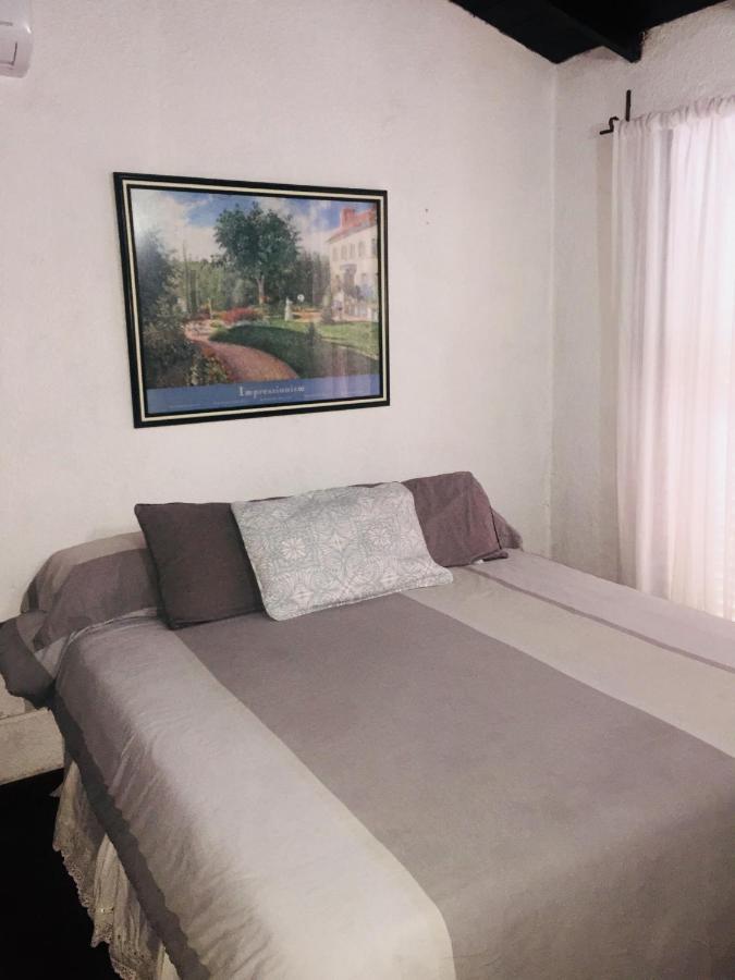 Casa De Huespedes El Trebol De Ezeiza ξενώνας La Union Εξωτερικό φωτογραφία